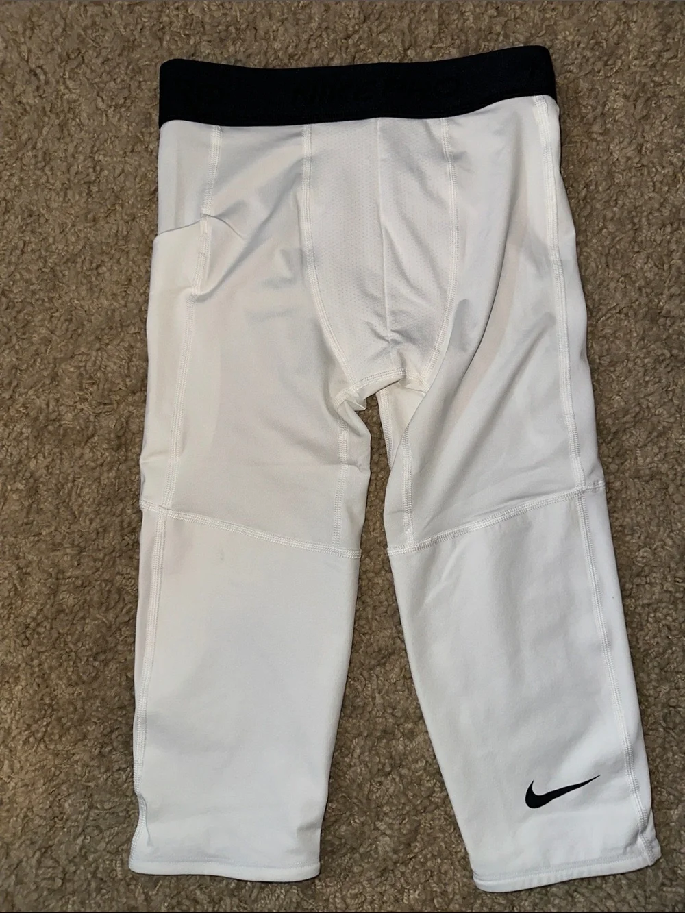 NWT Nike Pro Big Kids’ Dri-Fit 3/4-Length Tight Fit White and Black Tights (M)